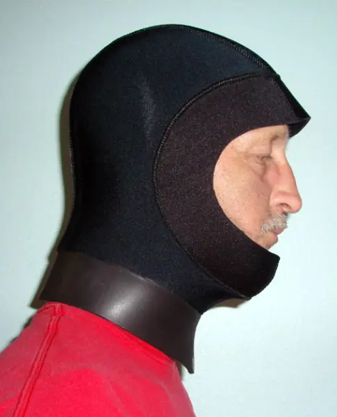 The Dry Suit Hoods With Full Neck And No Shoulder Coverage